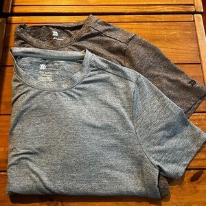 All in Motion Men’s S Active T Shirts 2 pack Light Blue, Grey